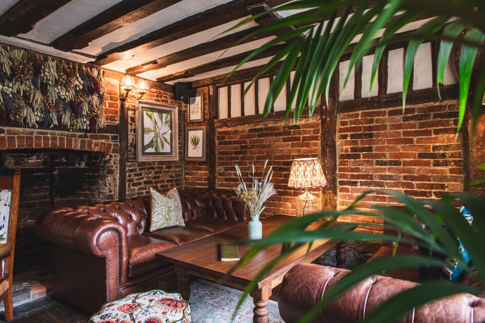 Bel And The Dragon-Odiham Hotel Luaran gambar