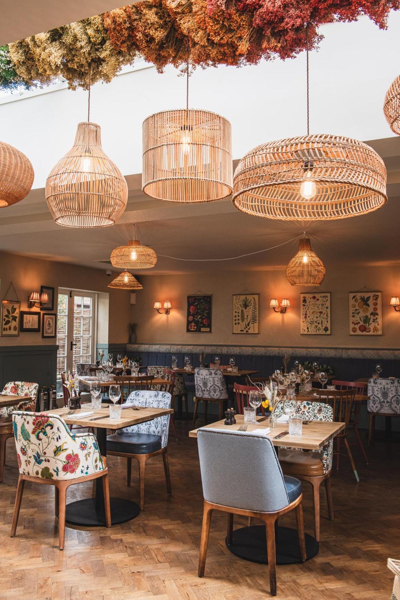Bel And The Dragon-Odiham Hotel Luaran gambar