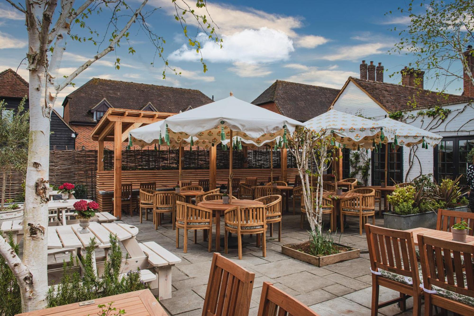 Bel And The Dragon-Odiham Hotel Luaran gambar