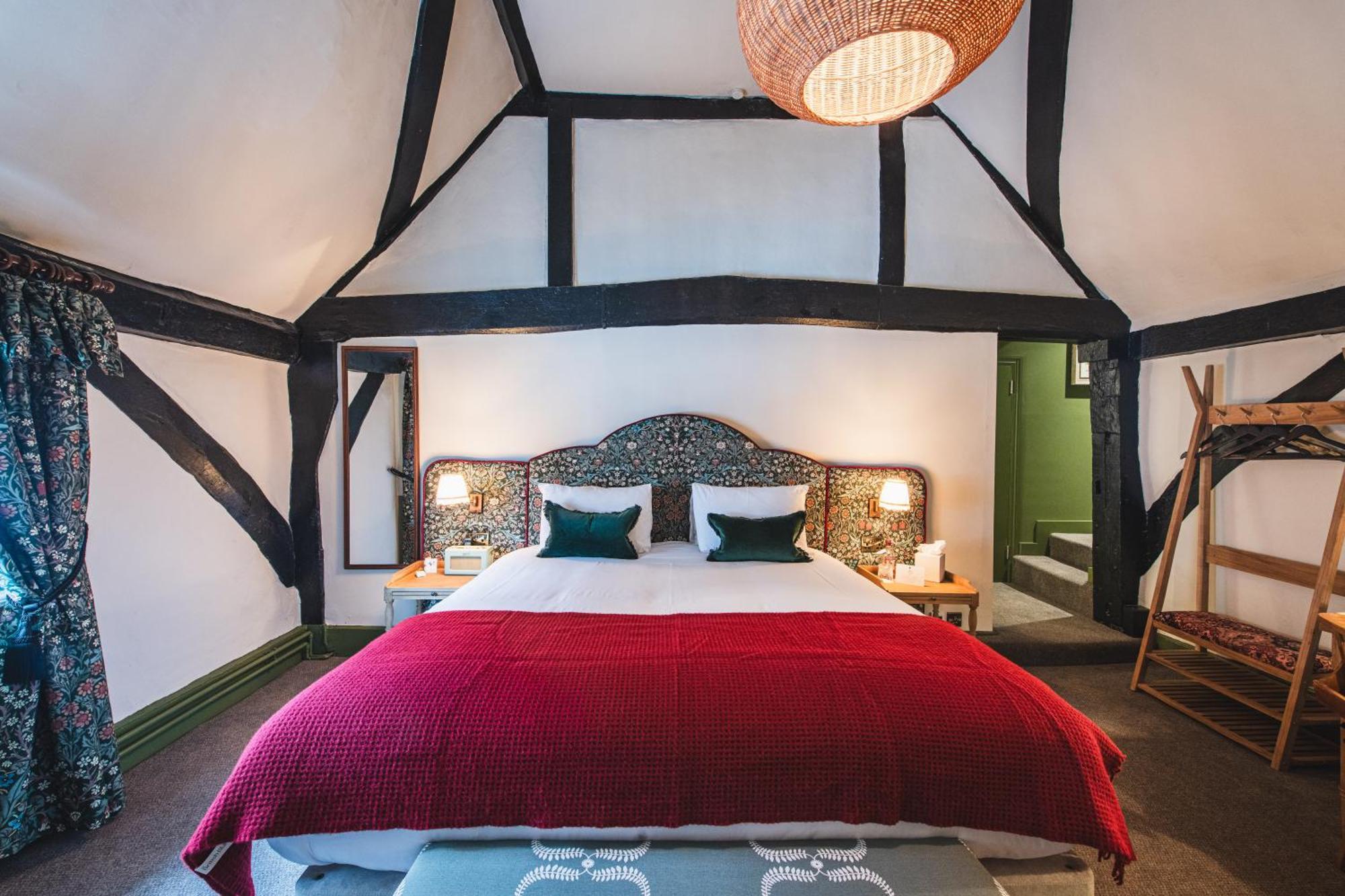 Bel And The Dragon-Odiham Hotel Luaran gambar