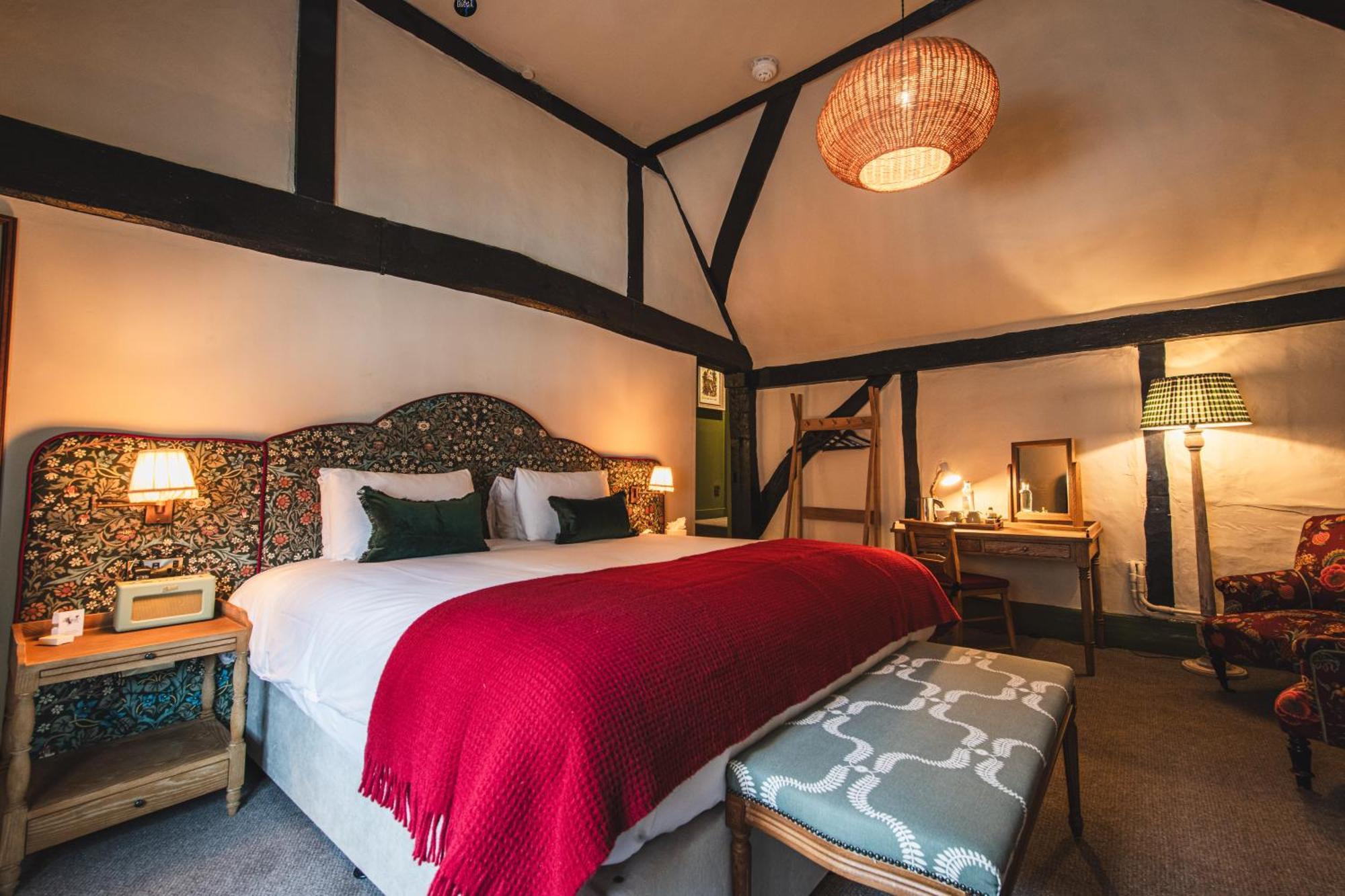 Bel And The Dragon-Odiham Hotel Luaran gambar